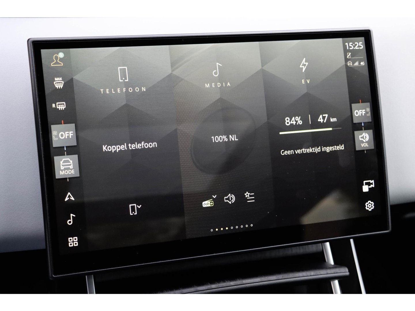 Land Rover Range Rover Evoque P300e PHEV AWD Panodak | Trekhaak | Head-up | Meridian Audio