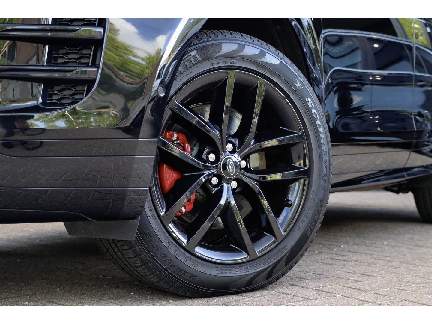 Land Rover Range Rover Evoque P300e PHEV AWD Panodak | Trekhaak | Head-up | Meridian Audio