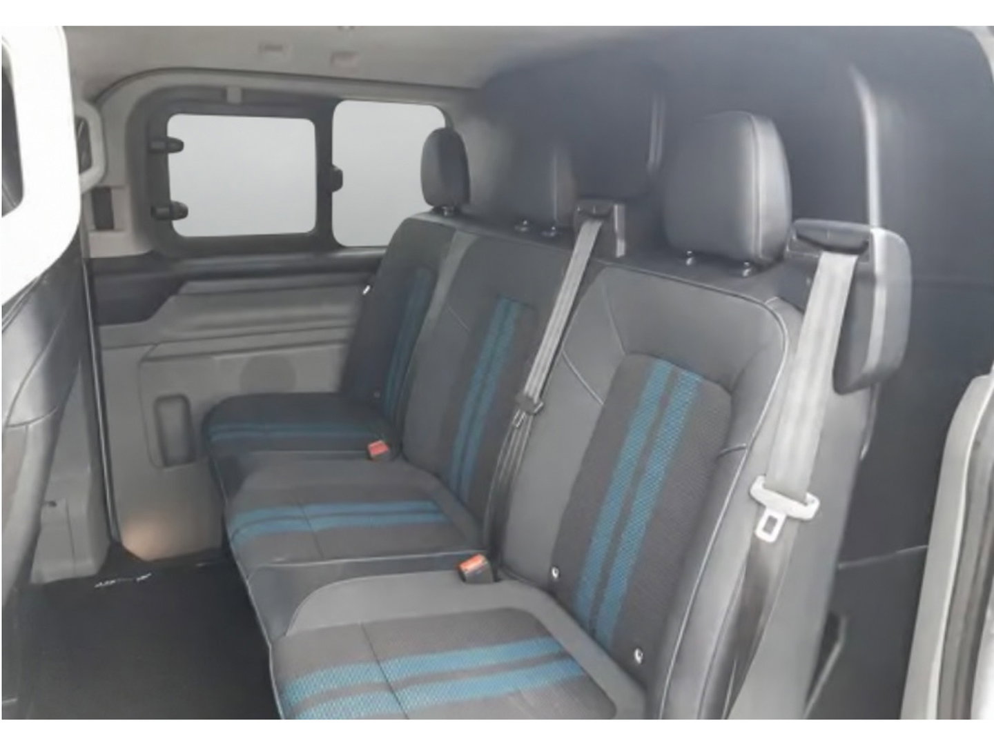 Ford Transit Custom 320 2.0 TDCI L2H1 Sport DC 360 Camera, Adaptieve Cruise, Carplay, LED, 170pk, Elektrische stoel, Stuurverwarming, Stoelverwarming, Sensoren, Uniek!