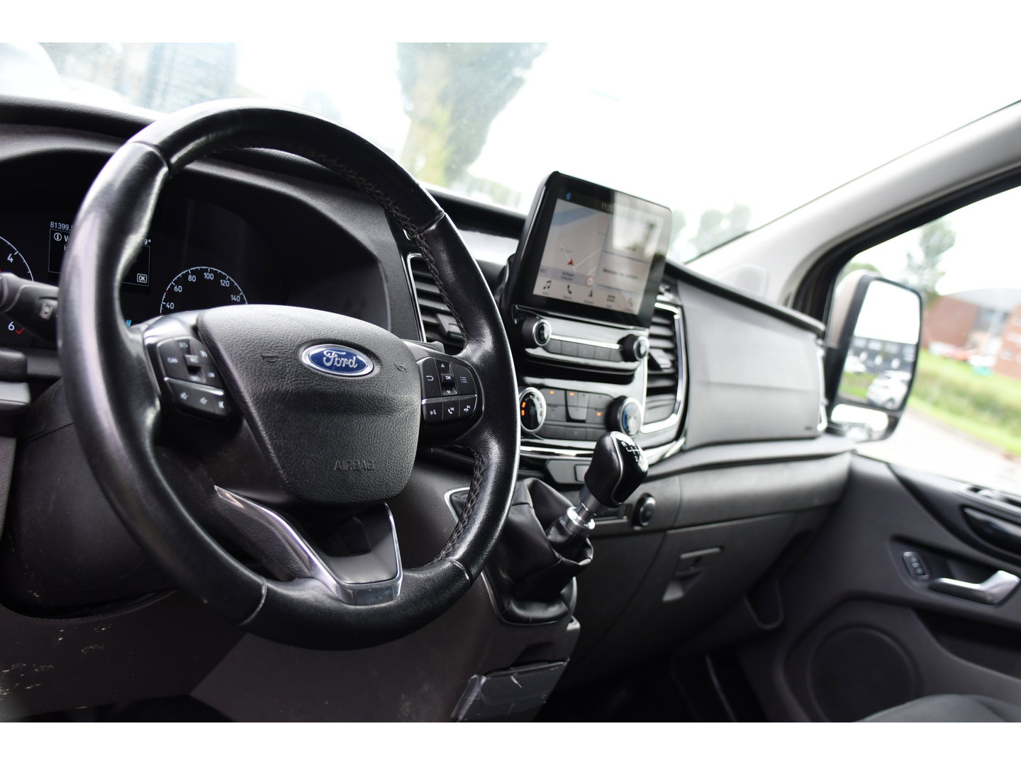 Ford Transit Custom 280 2.0 TDCI L1H1 PB Edition Limited Camera, Cruise, Carplay, Stoelverwarming, Trekhaak, 130pk, Multimedia, NAVI, Uniek!