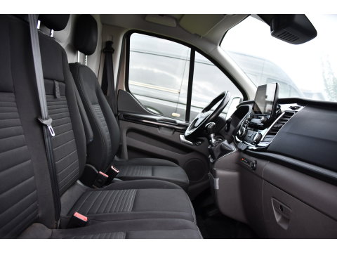 Ford Transit Custom 280 2.0 TDCI L1H1 PB Edition Limited Camera, Cruise, Carplay, Stoelverwarming, Trekhaak, 130pk, Multimedia, NAVI, Uniek!