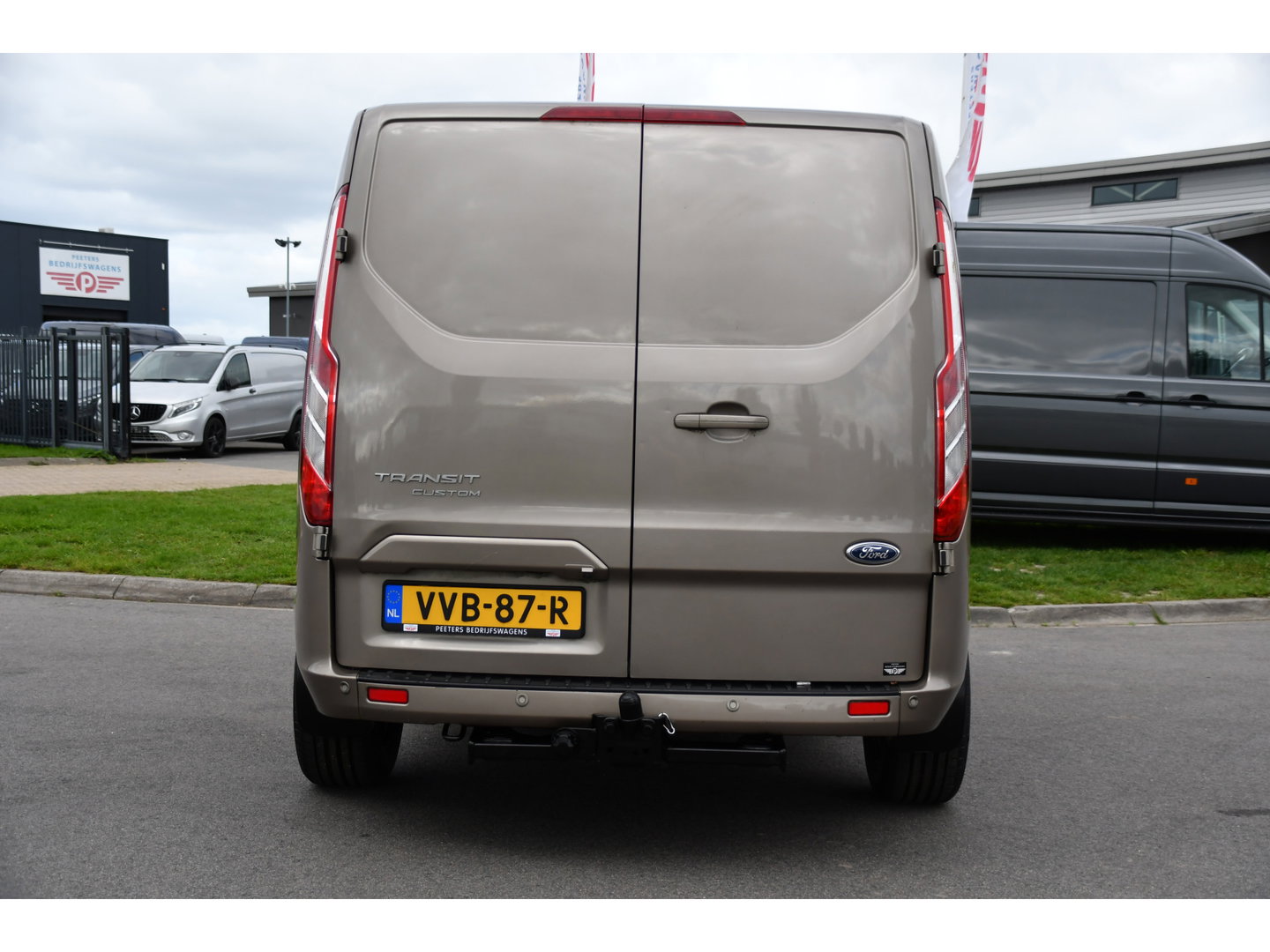 Ford Transit Custom 280 2.0 TDCI L1H1 PB Edition Limited Camera, Cruise, Carplay, Stoelverwarming, Trekhaak, 130pk, Multimedia, NAVI, Uniek!