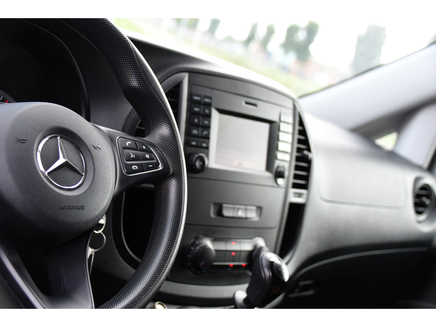 Mercedes-Benz Vito 111 CDI L2 Edition Camera, Cruise, Airco, 115pk, Multimedia, NAVI, Uniek!