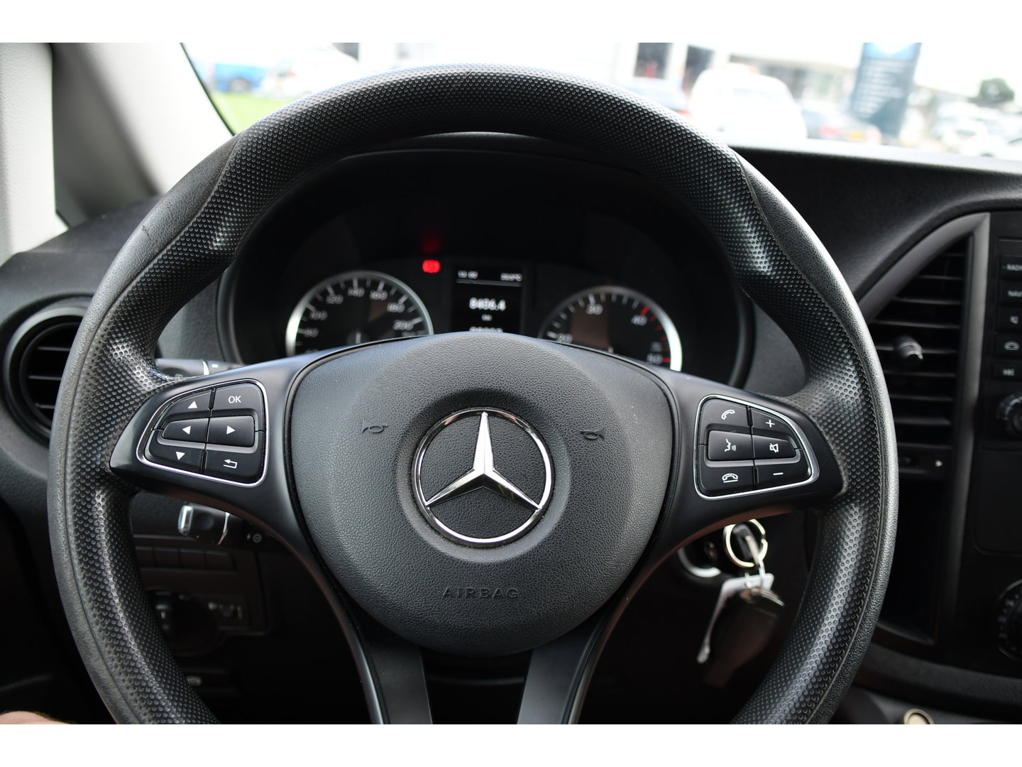 Mercedes-Benz Vito 111 CDI L2 Edition Camera, Cruise, Airco, 115pk, Multimedia, NAVI, Uniek!
