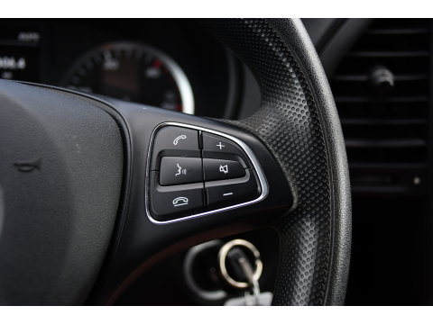 Mercedes-Benz Vito 111 CDI L2 Edition Camera, Cruise, Airco, 115pk, Multimedia, NAVI, Uniek!