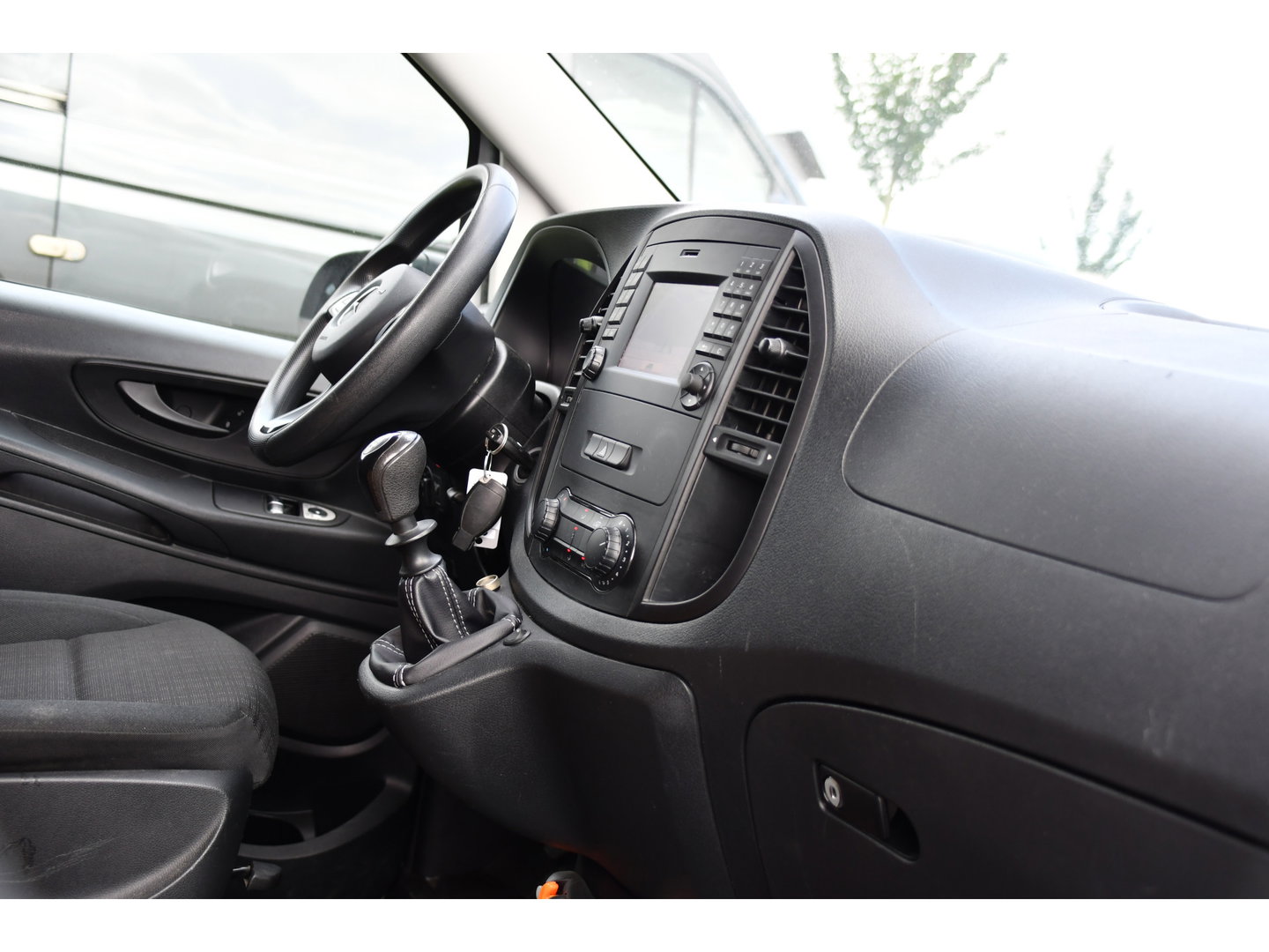 Mercedes-Benz Vito 111 CDI L2 Edition Camera, Cruise, Airco, 115pk, Multimedia, NAVI, Uniek!