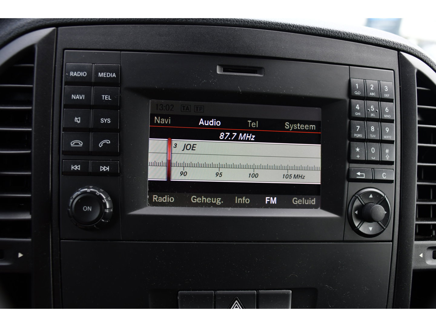 Mercedes-Benz Vito 111 CDI L2 Edition Camera, Cruise, Airco, 115pk, Multimedia, NAVI, Uniek!