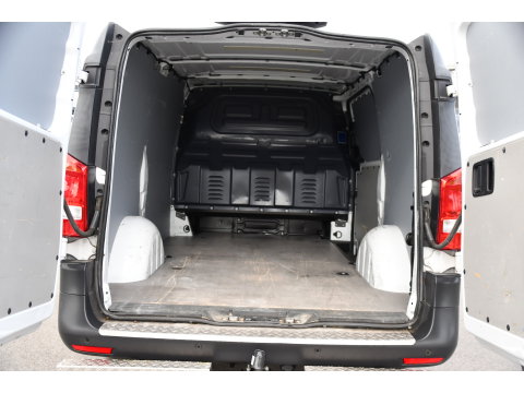 Mercedes-Benz Vito 111 CDI L2 Edition Camera, Cruise, Airco, 115pk, Multimedia, NAVI, Uniek!