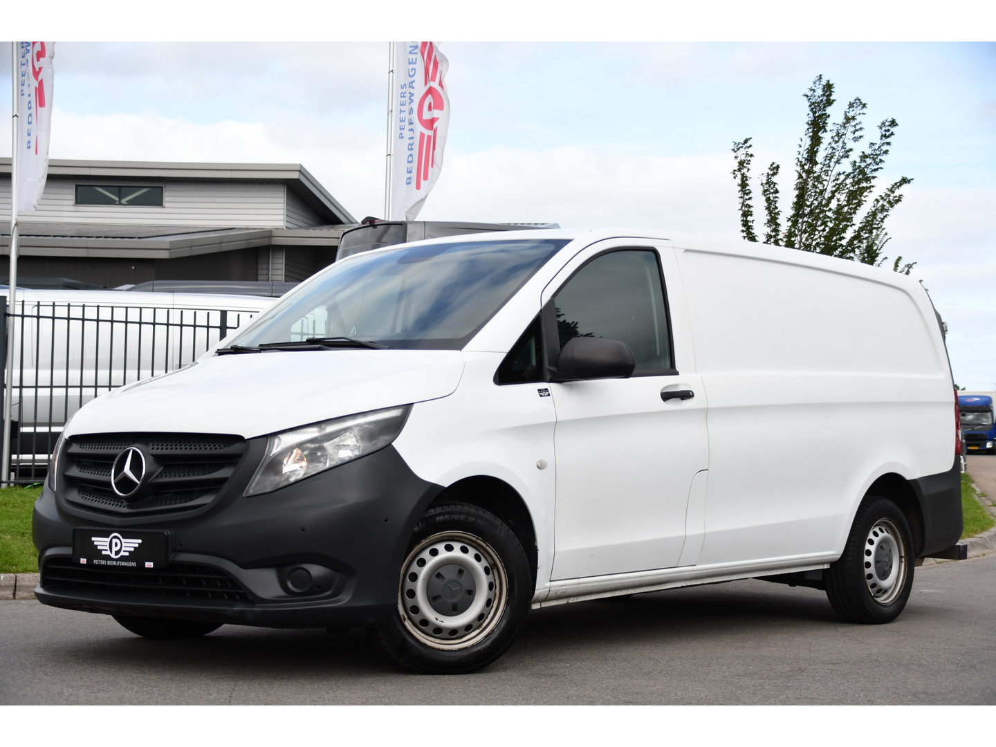 Mercedes-Benz Vito 111 CDI L2 Edition Camera, Cruise, Airco, 115pk, Multimedia, NAVI, Uniek!