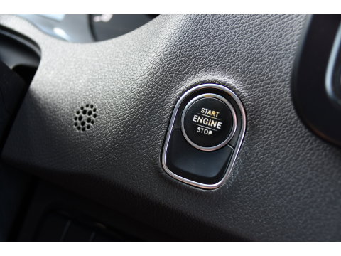 Mercedes-Benz Sprinter 319 V6 3.0 CDI L2H2 PB Edition Camera, Cruise, Carplay, Multimedia, Automaat, Geveerde stoel, 190pk, Trekhaak, Uniek!