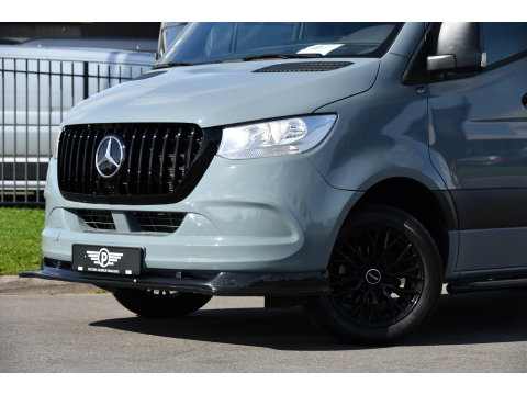 Mercedes-Benz Sprinter 319 V6 3.0 CDI L2H2 PB Edition Camera, Cruise, Carplay, Multimedia, Automaat, Geveerde stoel, 190pk, Trekhaak, Uniek!