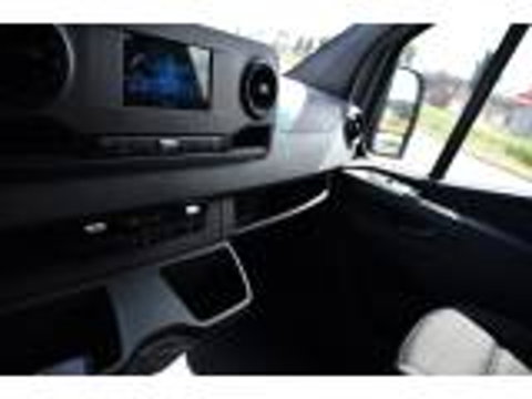 Mercedes-Benz Sprinter 317 1.9 CDI L2H2 PB Edition Camera, Cruise, Carplay, Multimedia, Automaat, Geveerde stoel, 190pk, Trekhaak, Uniek!