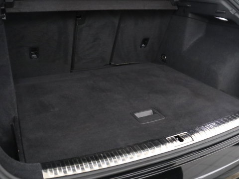 Audi Q3 35 TFSI S Line Pro Line S | Trekhaak | Stoelverwarming | Climate Control | Navigatie | Parkeerhulp |