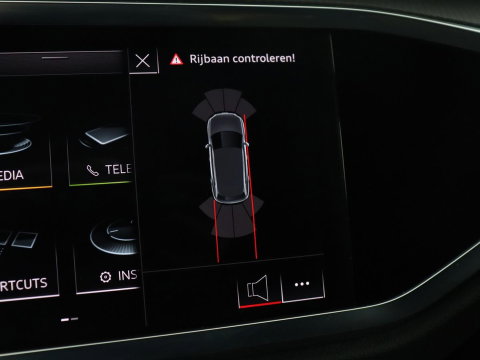 Audi Q3 35 TFSI S Line Pro Line S | Trekhaak | Stoelverwarming | Climate Control | Navigatie | Parkeerhulp |
