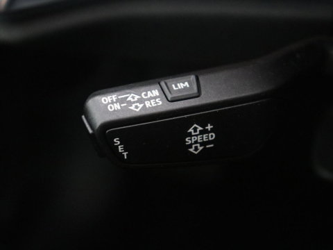 Audi Q3 35 TFSI S Line Pro Line S | Trekhaak | Stoelverwarming | Climate Control | Navigatie | Parkeerhulp |