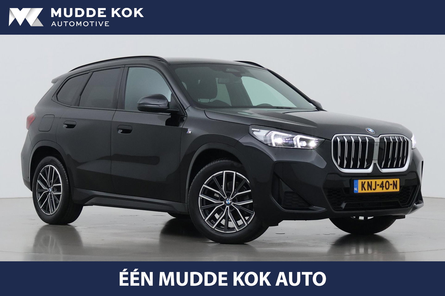 BMW X1 sDrive18i | M Sport | Adaptief M-Onderstel | Keyless Entry | Adaptieve LED | Stoelverwarming | Sportstoelen | Shadow Line