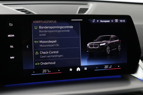 BMW X1 sDrive18i | M Sport | Adaptief M-Onderstel | Keyless Entry | Adaptieve LED | Stoelverwarming | Sportstoelen | Shadow Line