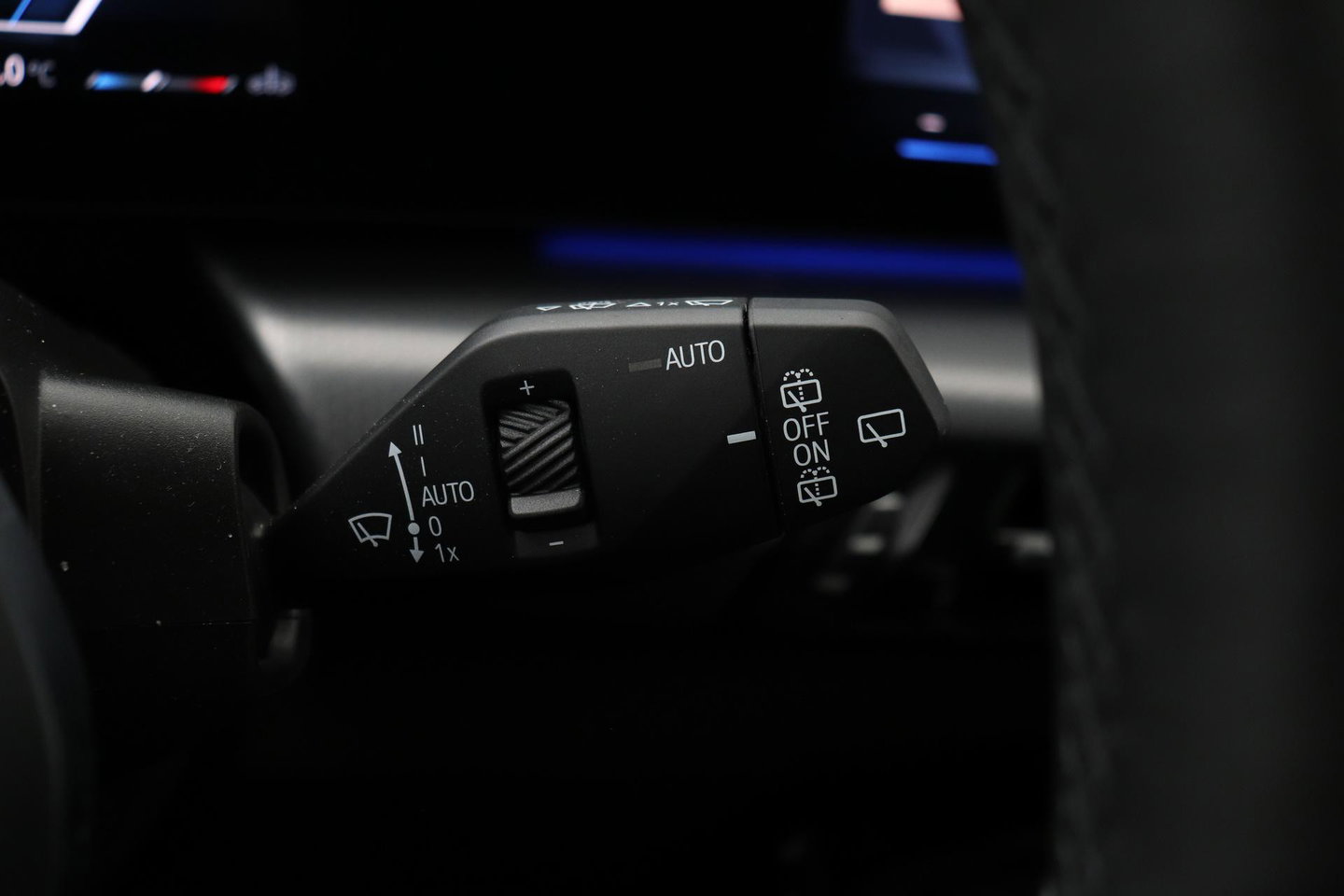 BMW X1 sDrive18i | M Sport | Adaptief M-Onderstel | Keyless Entry | Adaptieve LED | Stoelverwarming | Sportstoelen | Shadow Line