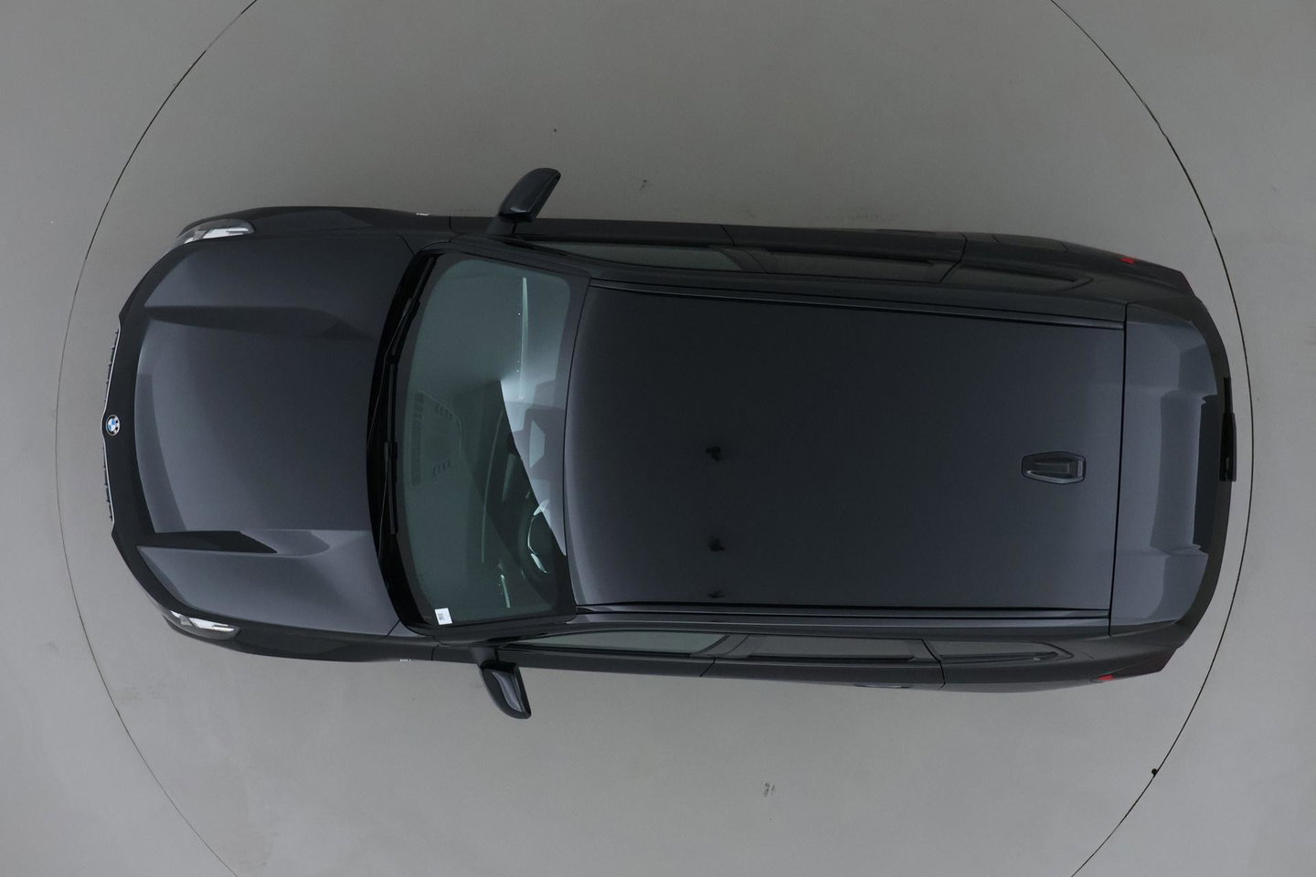 BMW X1 sDrive18i | M Sport | Adaptief M-Onderstel | Keyless Entry | Adaptieve LED | Stoelverwarming | Sportstoelen | Shadow Line