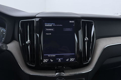 Volvo XC60 2.0 T5 AWD Inscription | Trekhaak | BLIS | Stoelventilatie en -verwarming | Memory | Keyless | Full LED | ACC