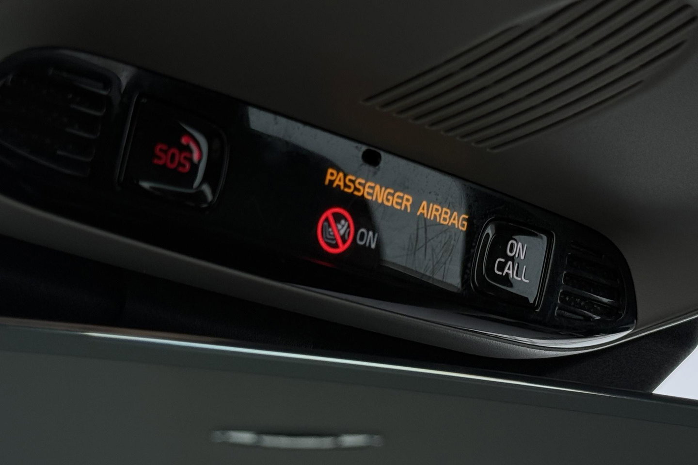 Volvo XC60 2.0 T5 AWD Inscription | Trekhaak | BLIS | Stoelventilatie en -verwarming | Memory | Keyless | Full LED | ACC