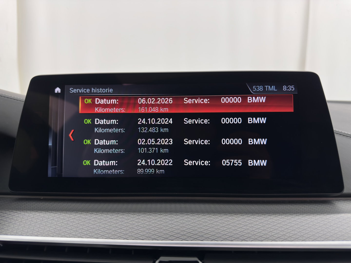 BMW 5 Serie Touring M550d xDrive High Executive (INCL-BTW) Aut. *PANO | HEAD-UP | LEATHER | BOWERS&WILKINS | ADAPTIVE-CRUISE | MASSAGE | TOP-VIEW | FULL-LED | BLIND-SPOT | MEMORY-PACK | DIGI-COCKPIT | HEATED-SPORTSEATS | KEYLESS | DAB+ | 2