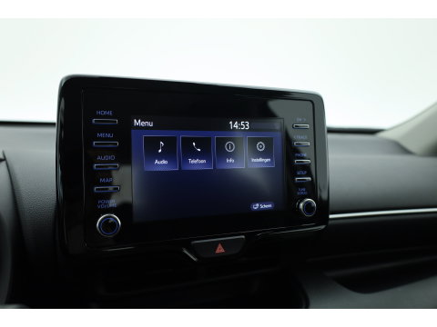 Toyota Yaris 1.5 Hybrid Dynamic | Rijklaar! | Adapt. Cruise | Bluetooth | Keyless | Lane Assist | Camera | All Season