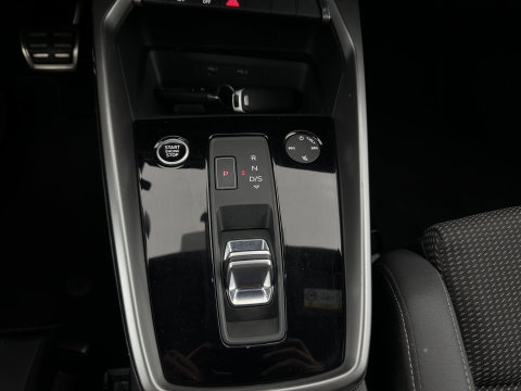 Audi A3 Limousine 35 TFSI S-Line-Edition MHEV (INCL-BTW)  Aut. *LEATHER-FABRIC | MATRIX-LED | HEATED-SPORTSEATS | CRUISE | CAMERA | DIGI-COCKPIT | NAVI-FULLMAP | PRIVACY-GLASS | AMBIENTLIGHT | ECC | PDC | DAB | 18''ALU*
