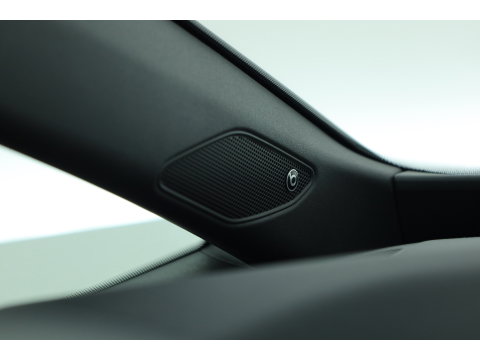 CUPRA Born Performance 62 kWh | NAV + CarPlay | Beats Audio | Stoel- Stuurverw. | Adapt. Cruise | Camera | Keyless