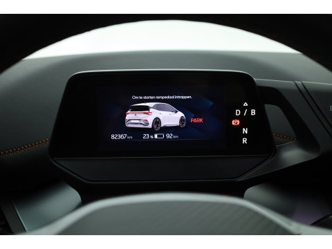 CUPRA Born Performance 62 kWh | NAV + CarPlay | Beats Audio | Stoel- Stuurverw. | Adapt. Cruise | Camera | Keyless