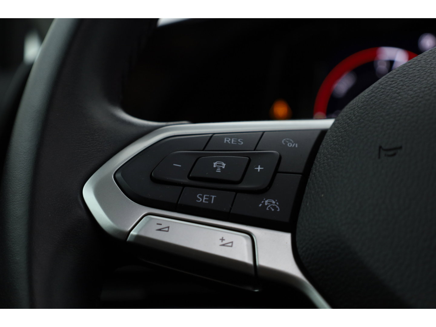 Volkswagen Golf 1.4 eHybrid 204 pk Style | Pano | Massage | IQ. Light |  Apple CarPlay | Adapt. Cruise | Stoel- Stuurverw. | Camera