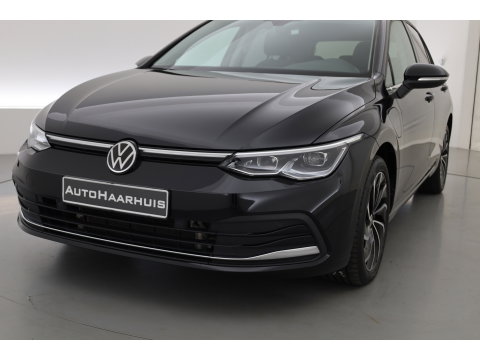 Volkswagen Golf 1.4 eHybrid 204 pk Style | Pano | Massage | IQ. Light |  Apple CarPlay | Adapt. Cruise | Stoel- Stuurverw. | Camera