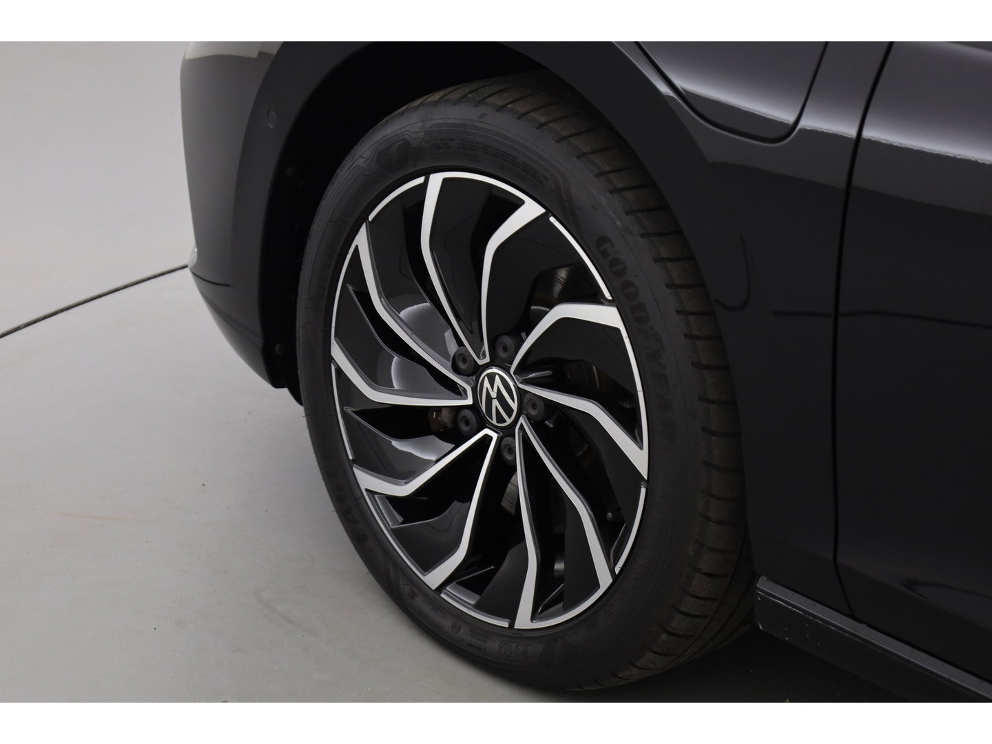 Volkswagen Golf 1.4 eHybrid 204 pk Style | Pano | Massage | IQ. Light |  Apple CarPlay | Adapt. Cruise | Stoel- Stuurverw. | Camera