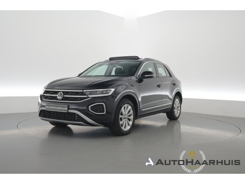 Volkswagen T-Roc 1.5 TSI Style DSG | Pano  | Afn. Trekhaak | Matrix LED | Massage | Stoelverw. | Adapt. Cruise | Dodehoekdet.