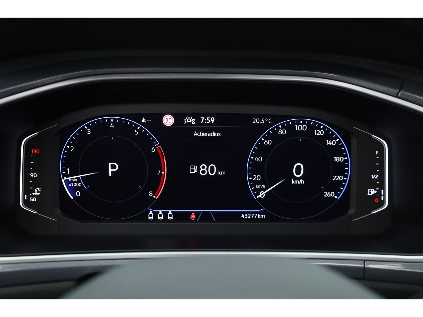Volkswagen T-Roc 1.5 TSI Style DSG | Pano  | Afn. Trekhaak | Matrix LED | Massage | Stoelverw. | Adapt. Cruise | Dodehoekdet.