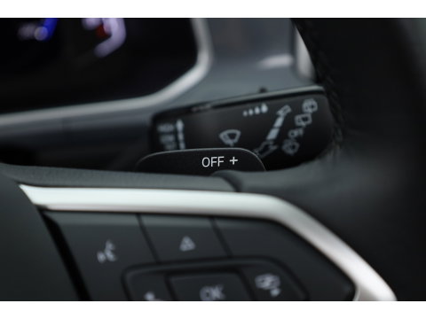 Volkswagen T-Roc 1.5 TSI Style DSG | Pano  | Afn. Trekhaak | Matrix LED | Massage | Stoelverw. | Adapt. Cruise | Dodehoekdet.