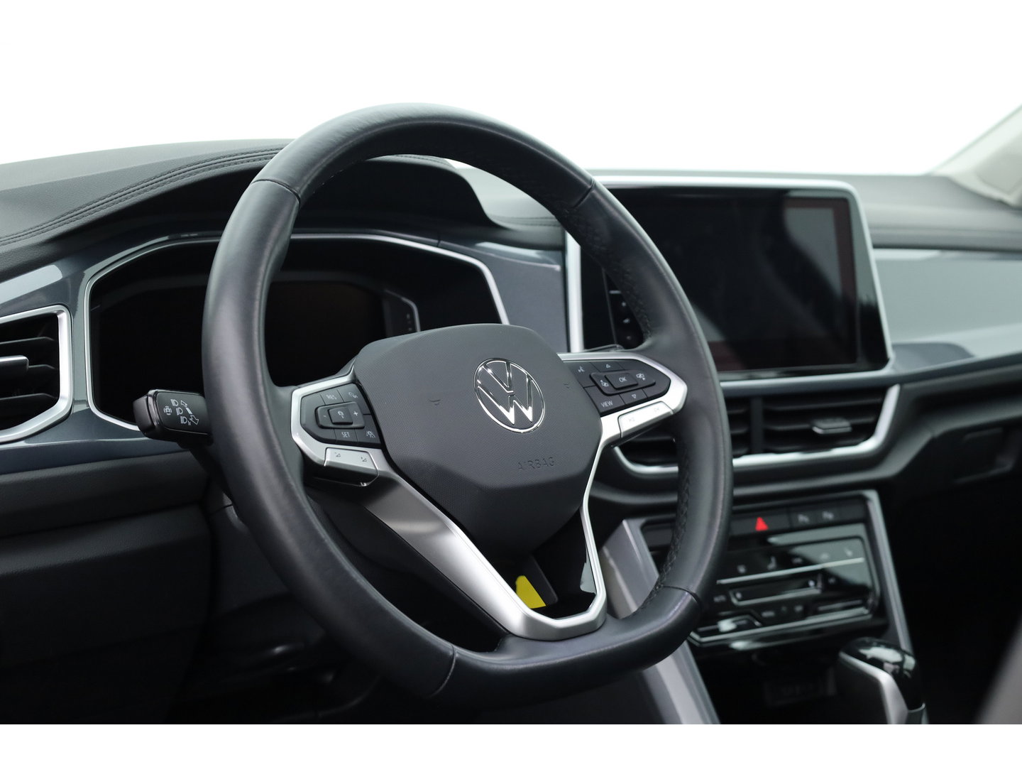 Volkswagen T-Roc 1.5 TSI Style DSG | Pano  | Afn. Trekhaak | Matrix LED | Massage | Stoelverw. | Adapt. Cruise | Dodehoekdet.