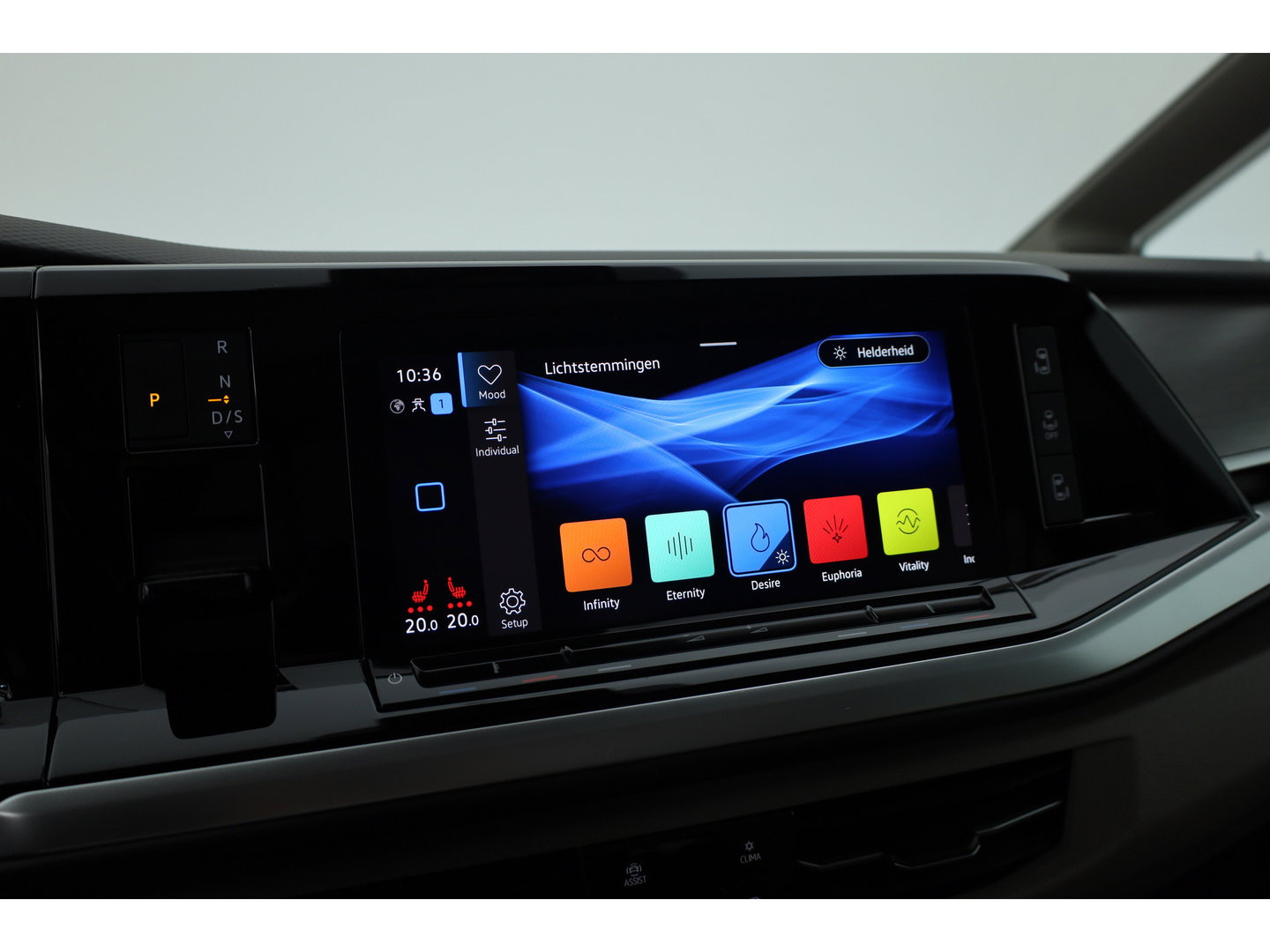 Volkswagen Multivan 1.4 eHybrid L2H1 Energetic | Rijklaar! | Elek. Deuren | 7 pers. | IQ. Light | Pano | Adapt. Cruise | Camera | Stoelverw. | Keyless | Apple CarPlay