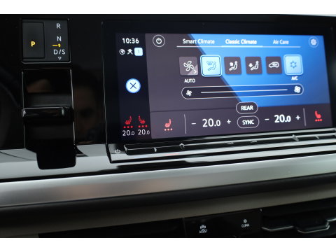 Volkswagen Multivan 1.4 eHybrid L2H1 Energetic | Rijklaar! | Elek. Deuren | 7 pers. | IQ. Light | Pano | Adapt. Cruise | Camera | Stoelverw. | Keyless | Apple CarPlay