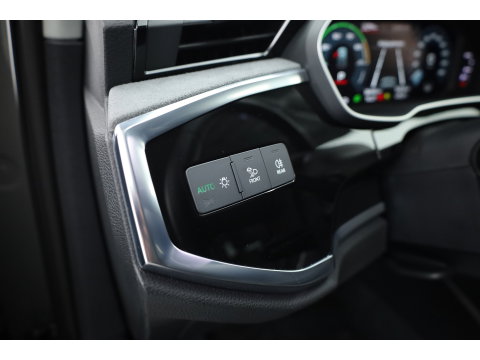 Audi Q3 Sportback 45 TFSI e Advanced Edition | Rijklaar! | Adapt. Cruise | Camera | Keyless | Stoelverw. | Apple CarPlay | 20''