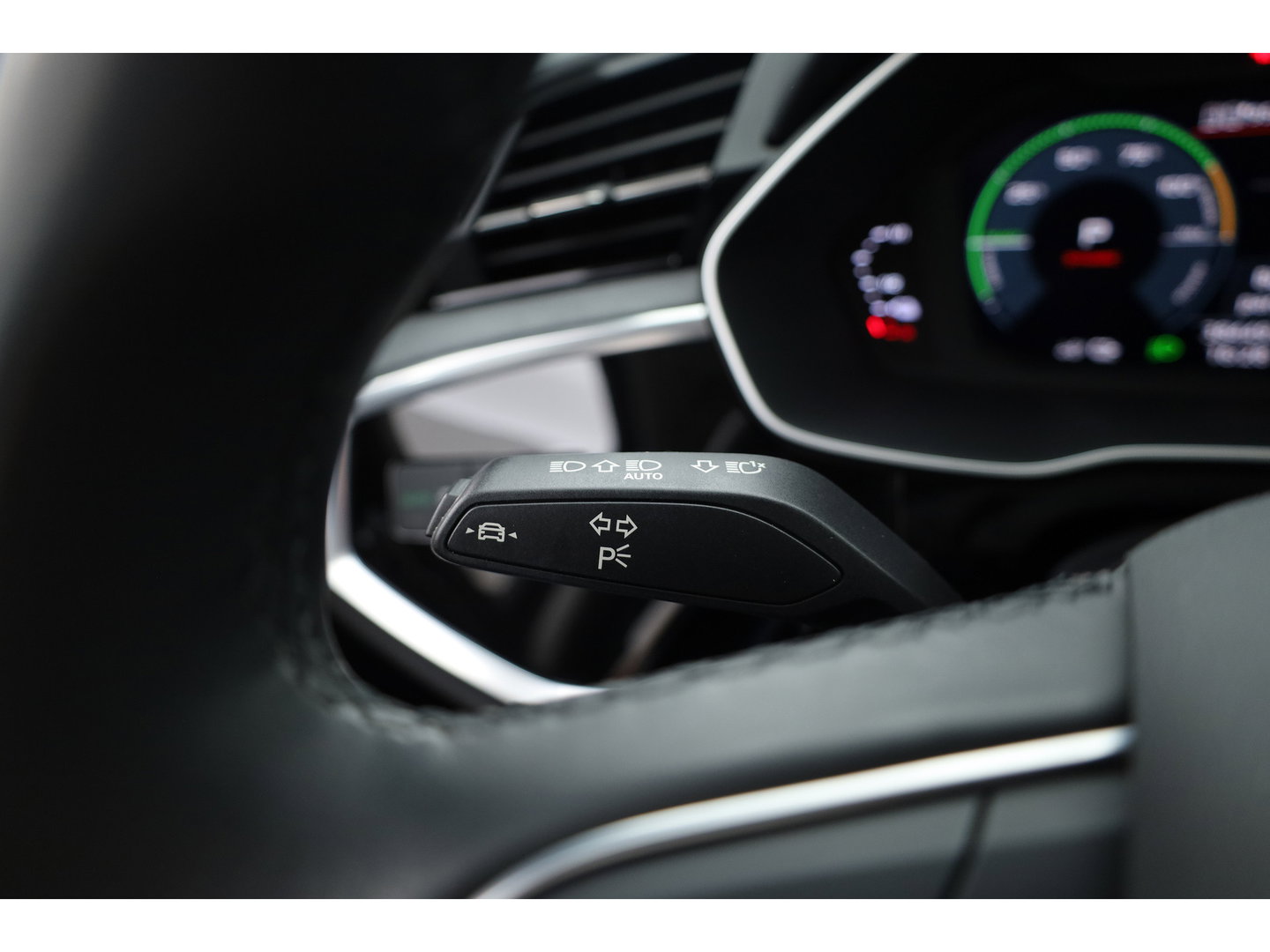 Audi Q3 Sportback 45 TFSI e Advanced Edition | Rijklaar! | Adapt. Cruise | Camera | Keyless | Stoelverw. | Apple CarPlay | 20''