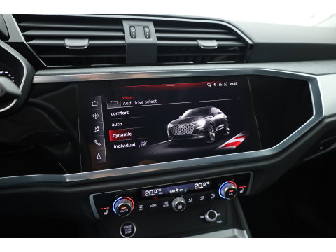 Audi Q3 Sportback 45 TFSI e Advanced Edition | Rijklaar! | Adapt. Cruise | Camera | Keyless | Stoelverw. | Apple CarPlay | 20''