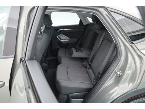 Audi Q3 Sportback 45 TFSI e Advanced Edition | Rijklaar! | Adapt. Cruise | Camera | Keyless | Stoelverw. | Apple CarPlay | 20''