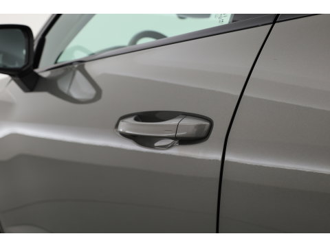 Audi Q3 Sportback 45 TFSI e Advanced Edition | Rijklaar! | Adapt. Cruise | Camera | Keyless | Stoelverw. | Apple CarPlay | 20''