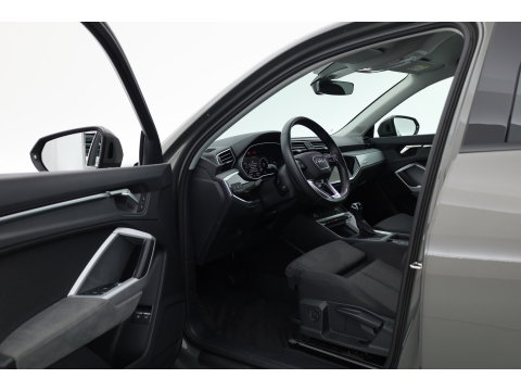 Audi Q3 Sportback 45 TFSI e Advanced Edition | Rijklaar! | Adapt. Cruise | Camera | Keyless | Stoelverw. | Apple CarPlay | 20''