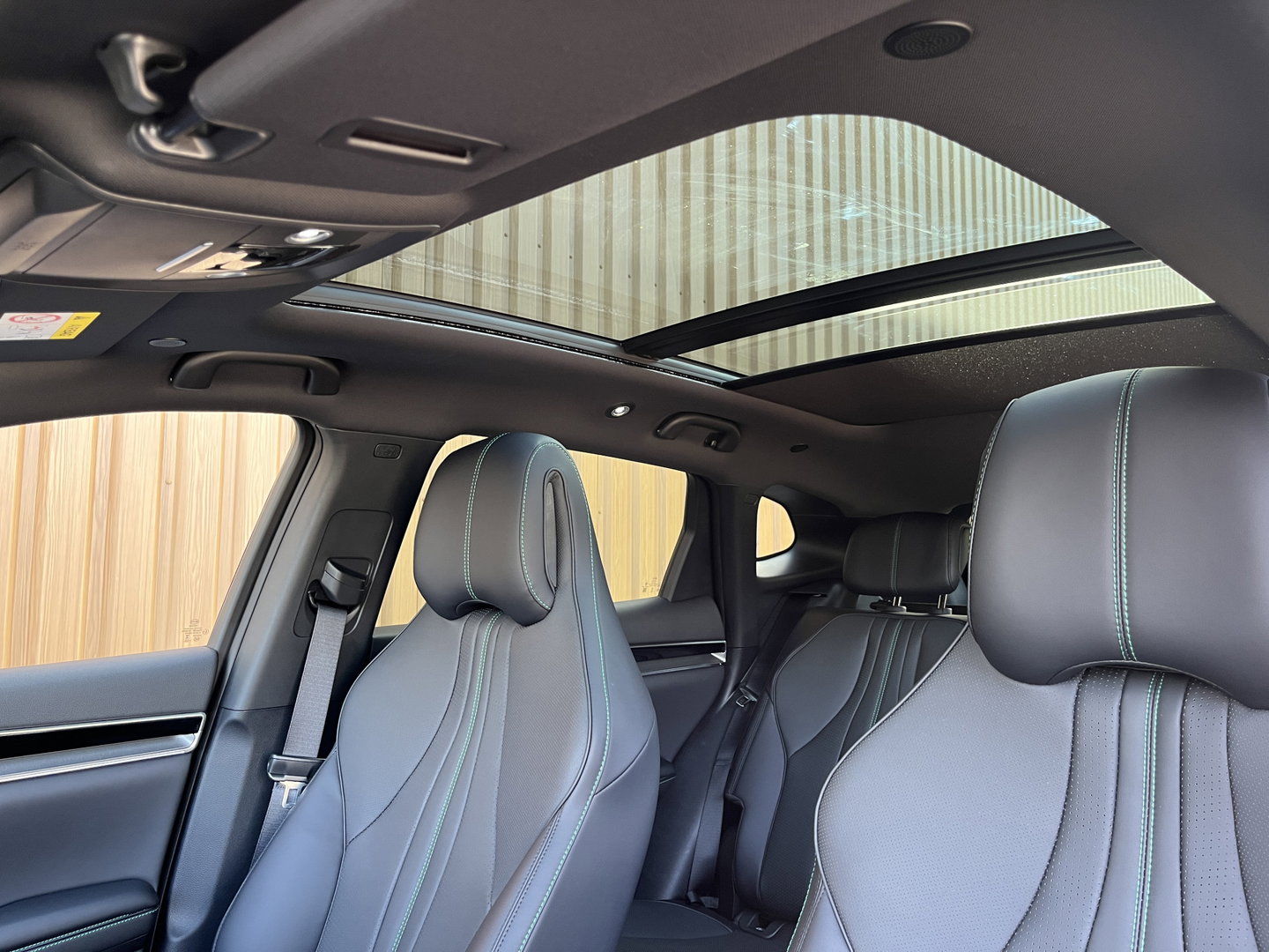 BYD SEAL U 1.5 DM-i FWD Boost | Head-up Display| Apple Carplay | Keyless Go/Entry | Stoelventilatie | 360 Camera | Panorama dak | Rijmodus Regeling |
