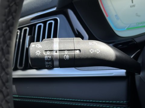 BYD SEAL U 1.5 DM-i FWD Boost | Head-up Display| Apple Carplay | Keyless Go/Entry | Stoelventilatie | 360 Camera | Panorama dak | Rijmodus Regeling |