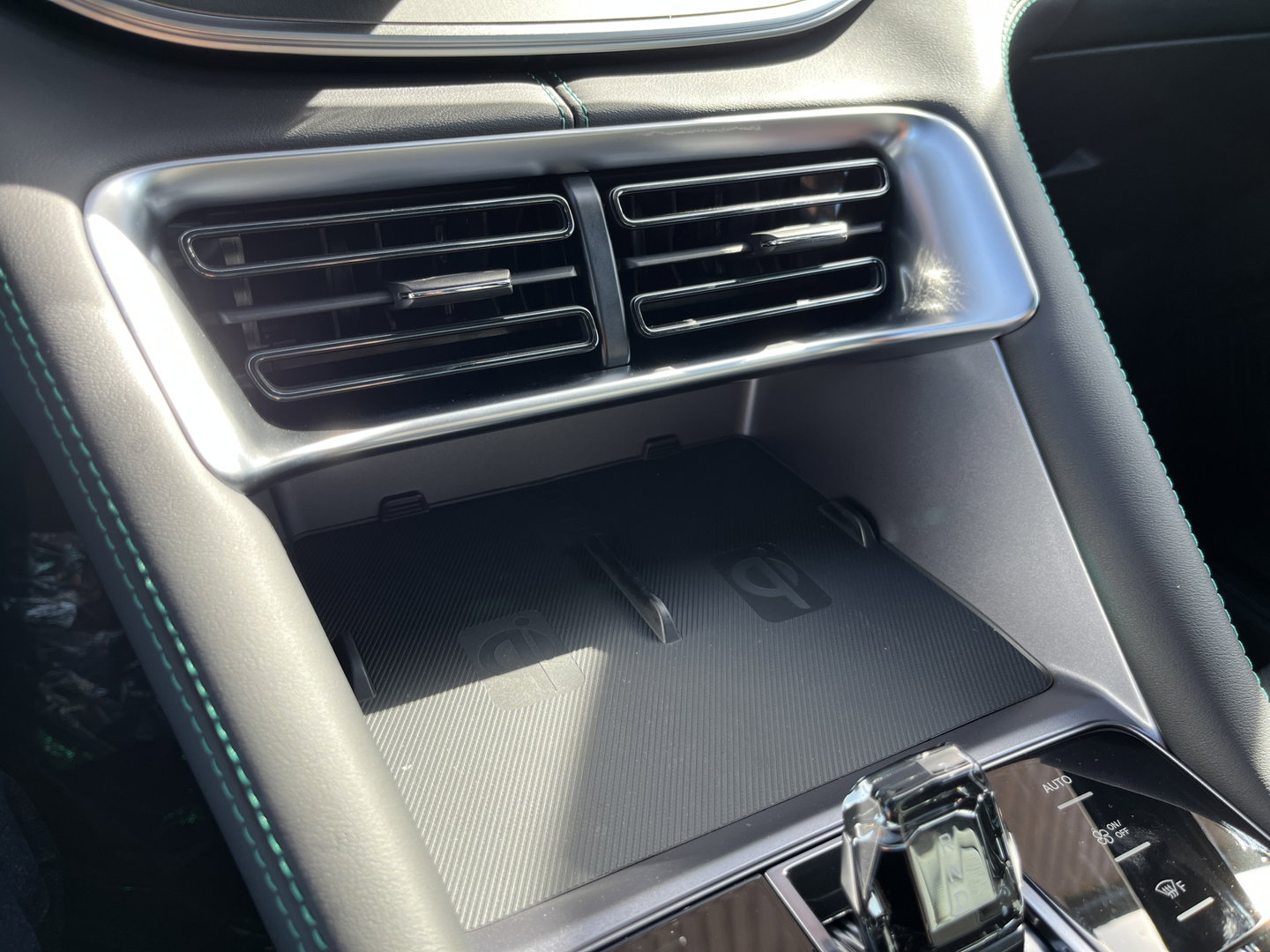 BYD SEAL U 1.5 DM-i FWD Boost | Head-up Display| Apple Carplay | Keyless Go/Entry | Stoelventilatie | 360 Camera | Panorama dak | Rijmodus Regeling |