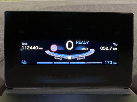 BMW i3 S 120Ah 42 kWh RoadStyle Edition | 96% SOH | Panoramadak | Stoelverwarming | Achteruitrijcamera | Keyless | Airco | Bluetooth |