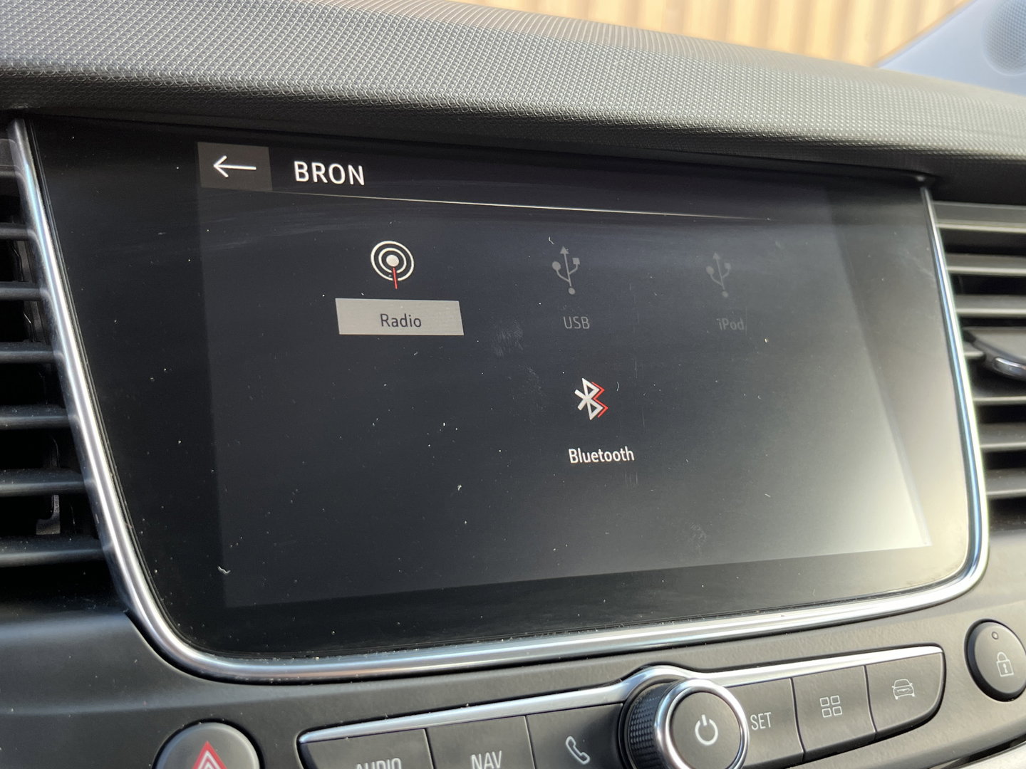 Opel Crossland X 1.2 Turbo 120 Jaar Edition | Apple Carplay | Keyless Go/Entry | DAB+ | Airconditioning | Navigatie |